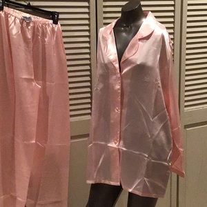 Vintage In Touch satin pajamas